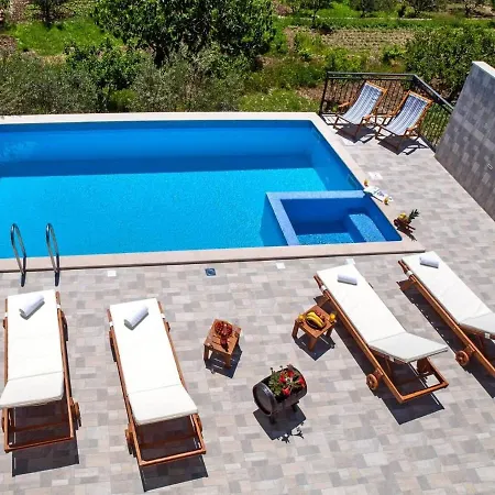 House Brstilo *