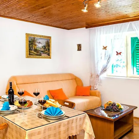 House Brstilo Svinišće